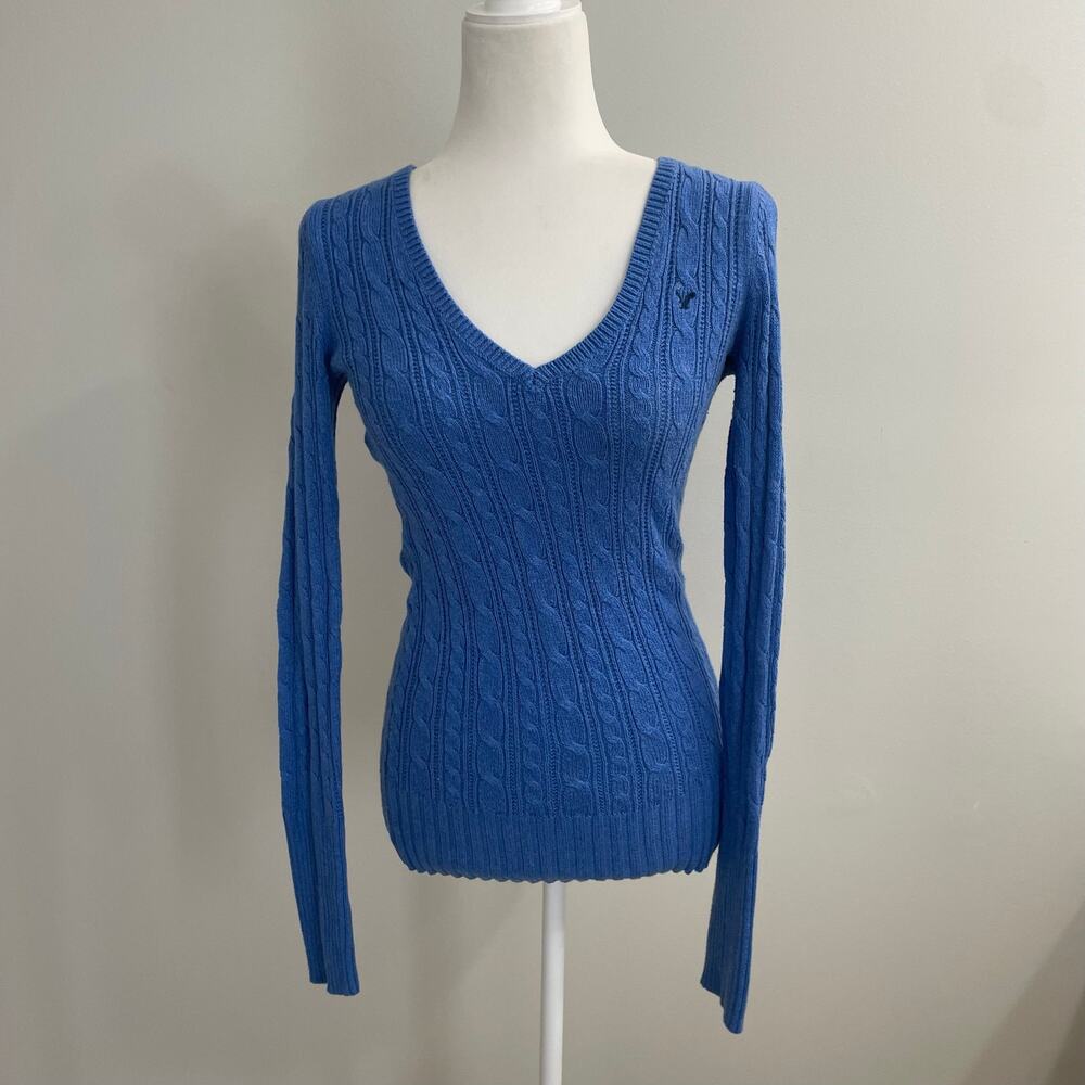American Eagle Blue Cable Knit V-Neck Sweater M Y2K Preppy Coquette